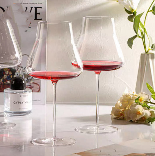 The Silhouette Glass™ – Modern Wine Glass